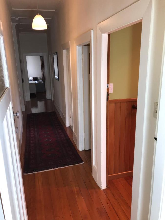 School Lane B&B Wr. วานกาไร ภายนอก รูปภาพ