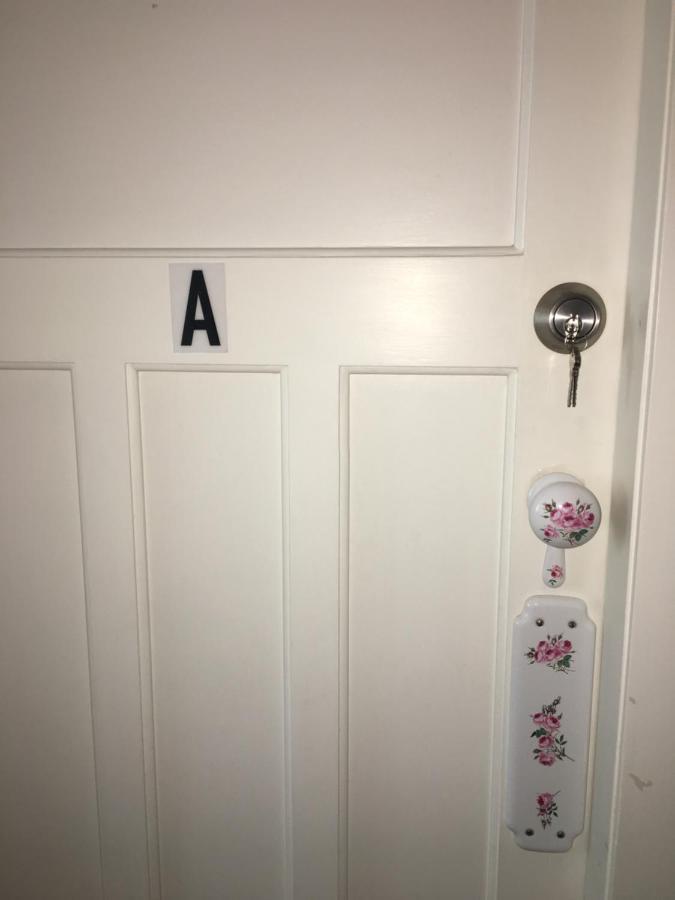 School Lane B&B Wr. วานกาไร ภายนอก รูปภาพ
